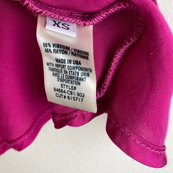 Bella Dahl Cowl Neck Cami Size XS Rich Magenta Pink Satin Going Out Date Night - Picture 9 of 11